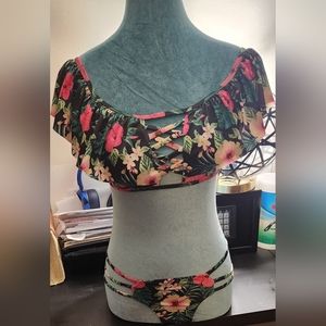Bathing suit 2 pieces